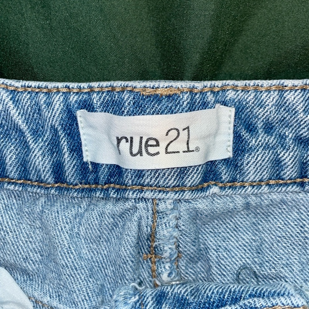 Rue21 Ripped Jeans - Picture 3 of 4
